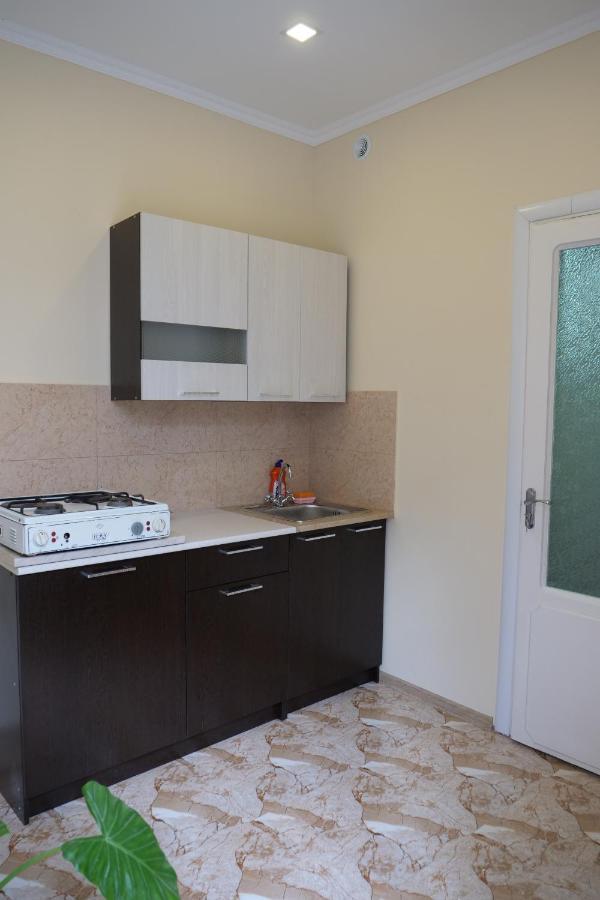Guest House Kumayri Gyumri Bagian luar foto