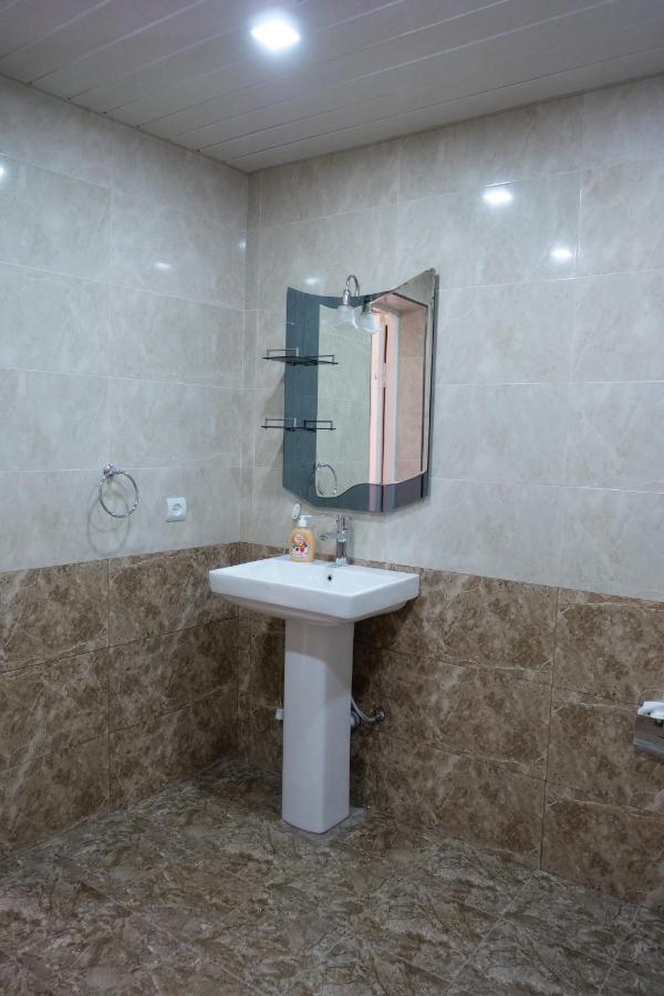Guest House Kumayri Gyumri Bagian luar foto